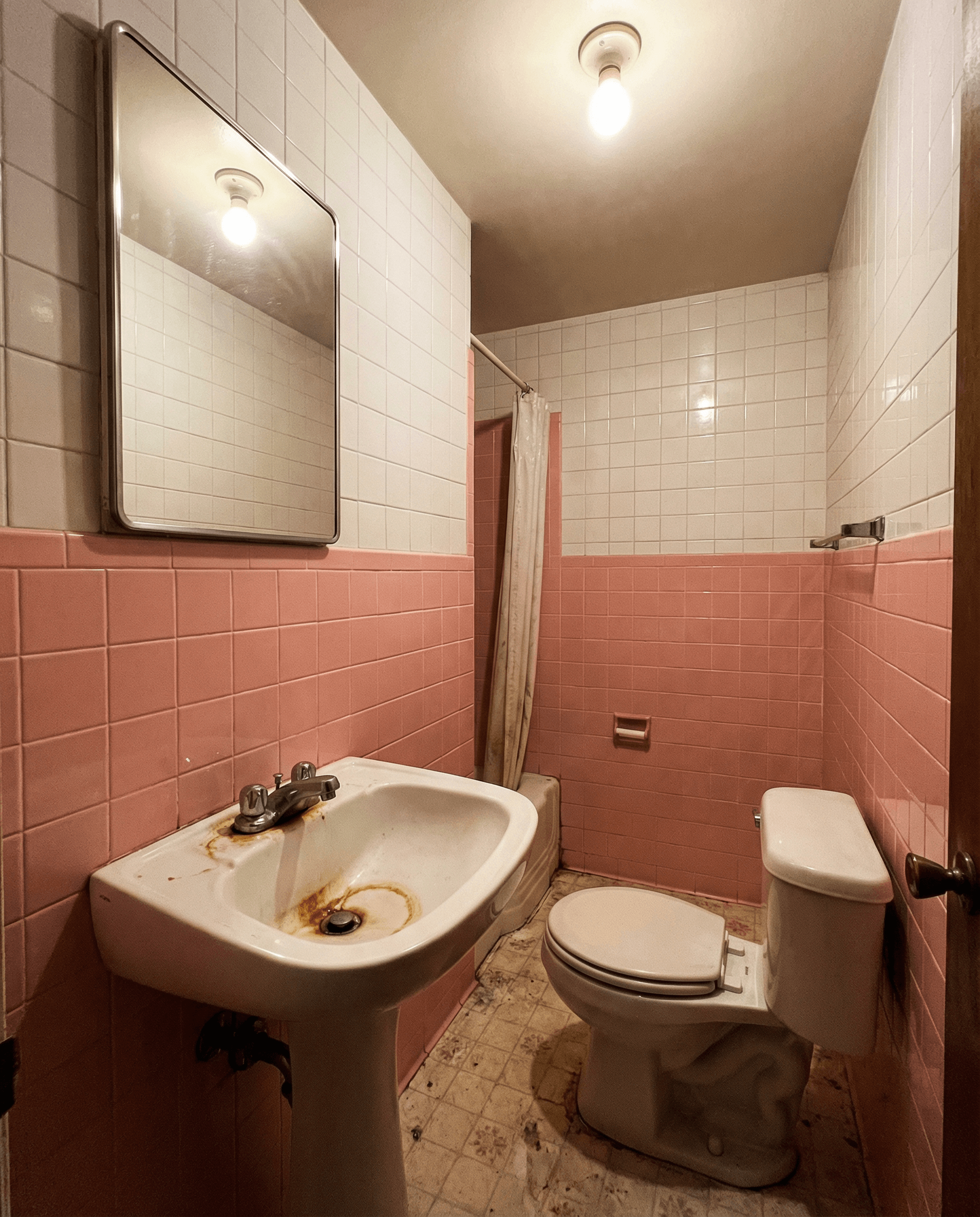 Small Bathroom Before Renovation - TB Construction FL